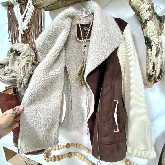 Teddy/Sherpa Moto fall jacket w vegan suede leathen & western/boho/country vibe - Picture 10 of 16